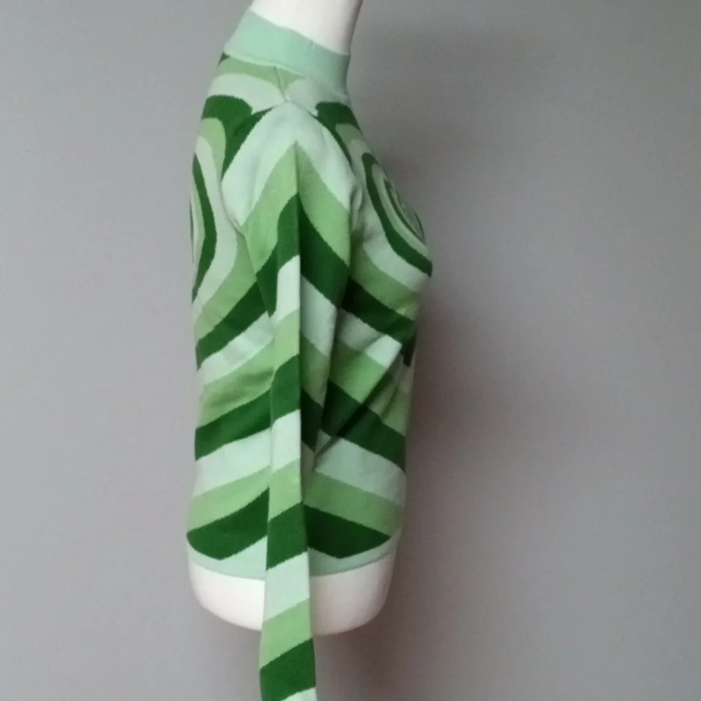 NWT Green Heart Mock Neck Long Sleeve Sweater - Picture 7 of 11